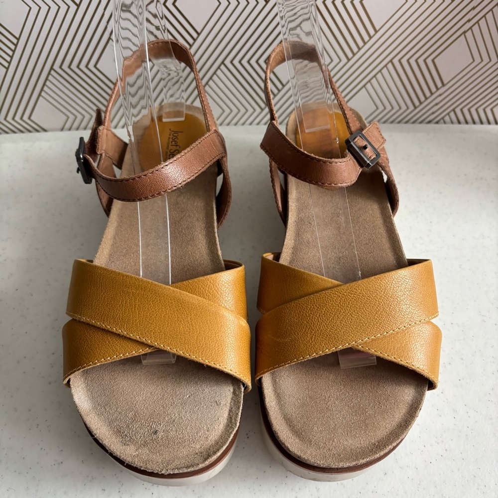 Josef Seibel Women's  Clea 10 Sandals Size 41 Yellow Combi Leather